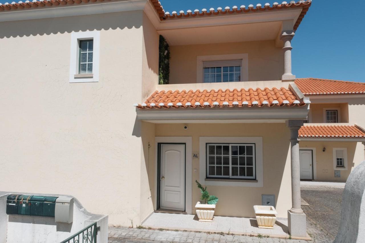Berlenga Beach House Praia da Lourinha Екстер'єр фото